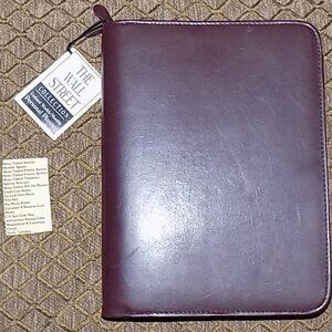 New Wall Street Collection day planner w/ extra note pages